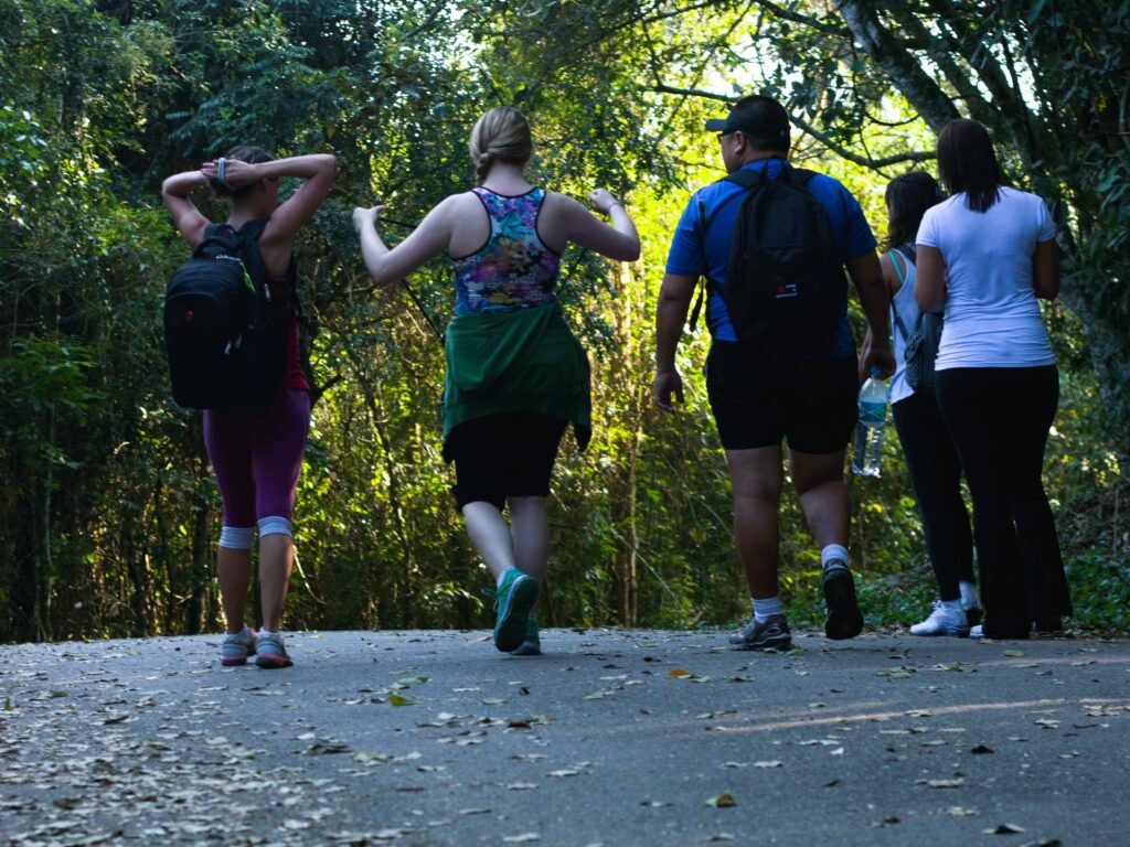 encounter other hikers